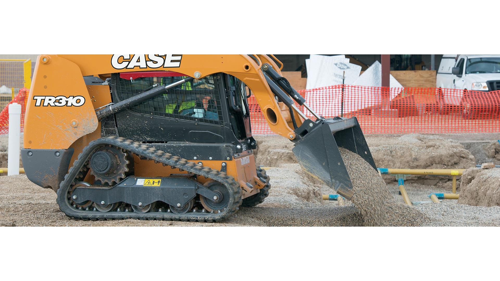 compact-track-loaders-powerful-outside